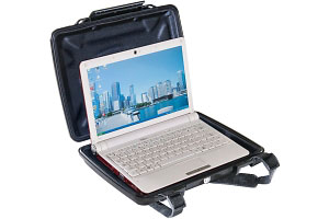 Pelican 1075CC Case with Netbook Liner