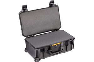 Pelican V525 Vault Rolling Case