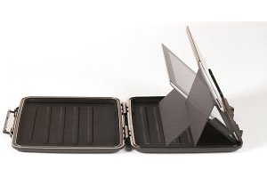 Pelican i1065 Case with iPad Insert