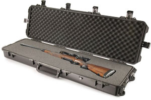 iM3300 Pelican-Storm Long Case with scratch