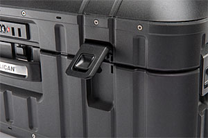 EL30 Elite Vacationer Luggage with Enhanced Travel System